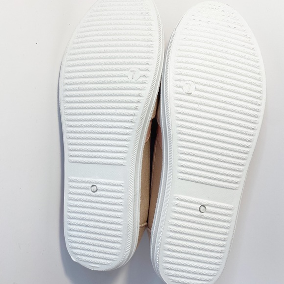 New in box Serra Ladies' Memory Foam A-Line Shoes pink size 7 - Picture 3 of 5